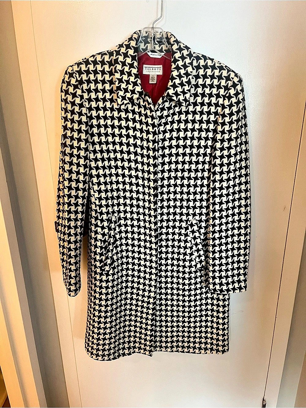 Talbots Houndstooth Wool Blend Coat Size 6 Like New